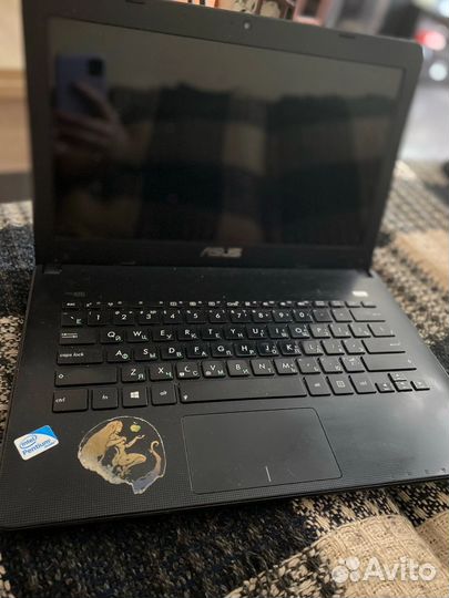 Ноутбук asus