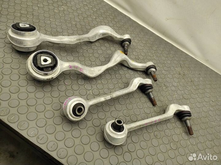 Рычаги передние Bmw 130I E87 LCI N52B30A 3.0 2009