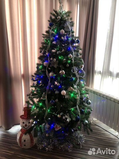 Елка искусственная 210