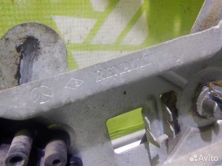 Стеклоподъемник электр. передний правый Рено Кен