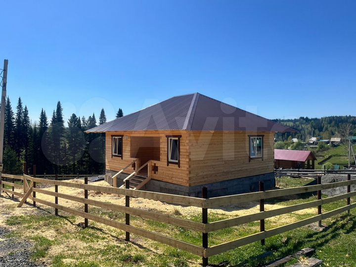 Дом 64 м² на участке 15 сот.