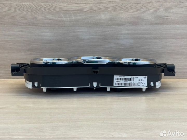 Щиток приборов Renault Logan