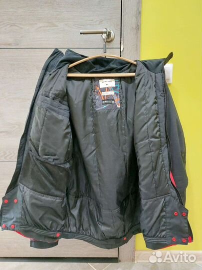 Куртка сноубордическая горнолыжная