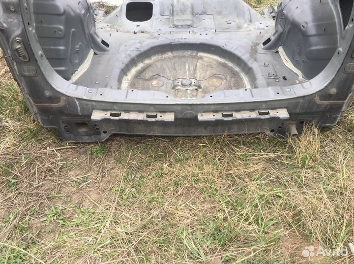 Задняя часть кузова задняя Hyundai Tucson 3 G4FJ