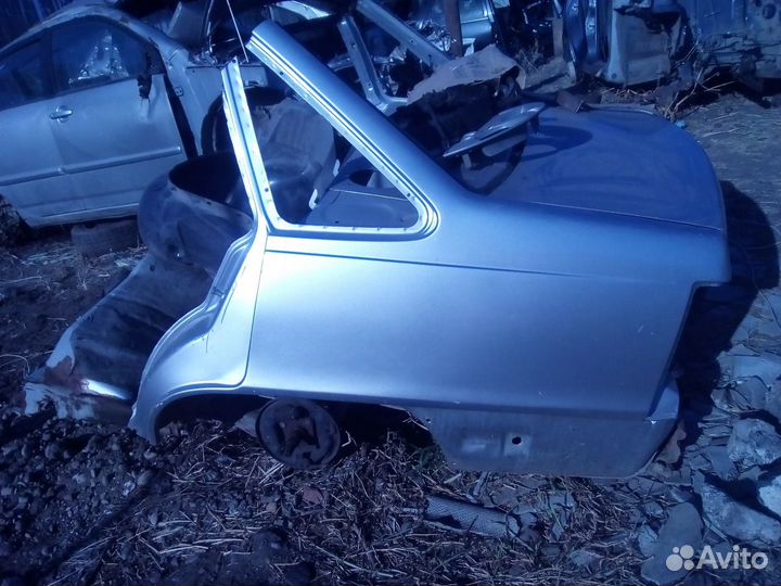 Задняя четверть Дэу Нексия