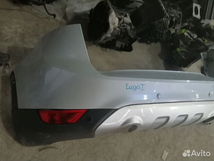 Бампер задний Ford Kuga 1 +парктроник