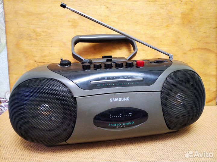 Магнитола samsung