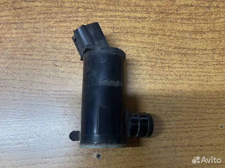 Насос омывателя моторчик Hyundai ix35 2009-2015