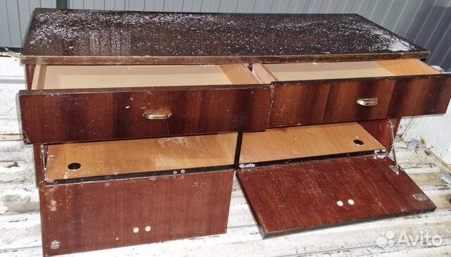 Тумбочка под телевизор