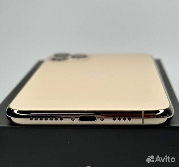 iPhone 11 Pro, 64 ГБ