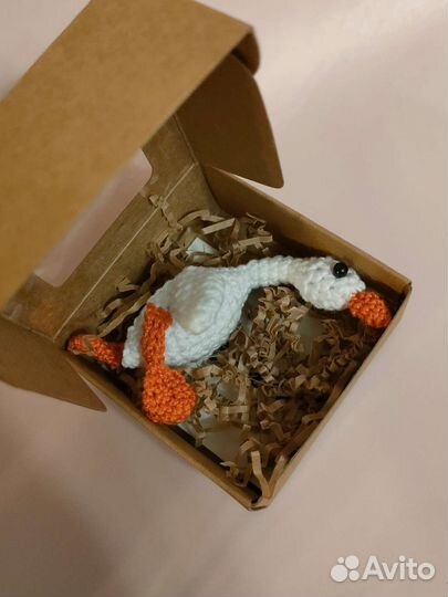 Гусь вязаный