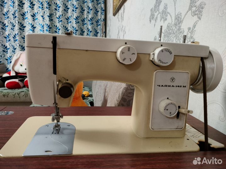 Швейная машинка чайка