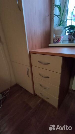 Мебельный уголок для школьника