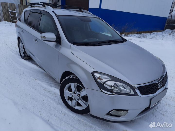 Kia Ceed 1.6 AT, 2011, 208 000 км