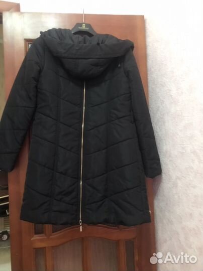 Пуховик зимний женский