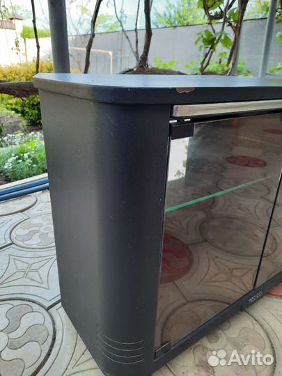 Тумбочка под телевизор