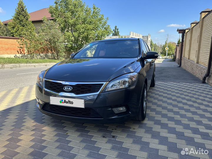 Kia Ceed 1.6 AT, 2012, 215 200 км