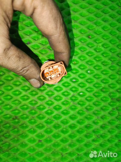 Датчик давления топлива VW Jetta 6