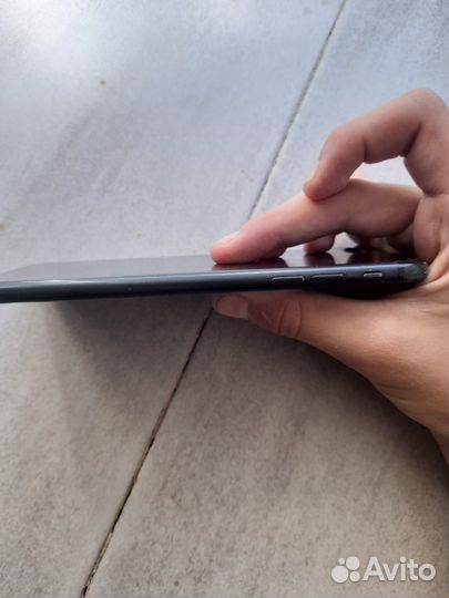 Телефон iPhone 7 plus 128 gb