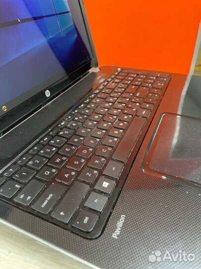 Ноутбук для работы HP Pavilion