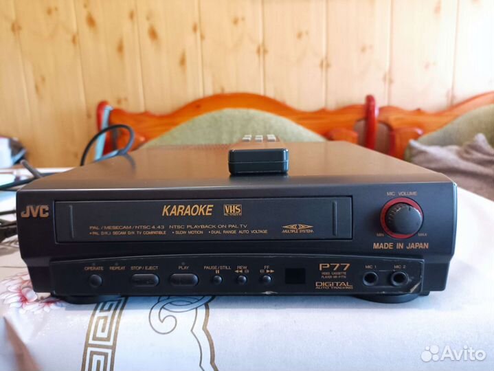 Видеомагнитофон jvc