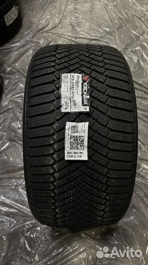 Yokohama BluEarth Winter V906 285/35 R22 и 315/30 R22 106W