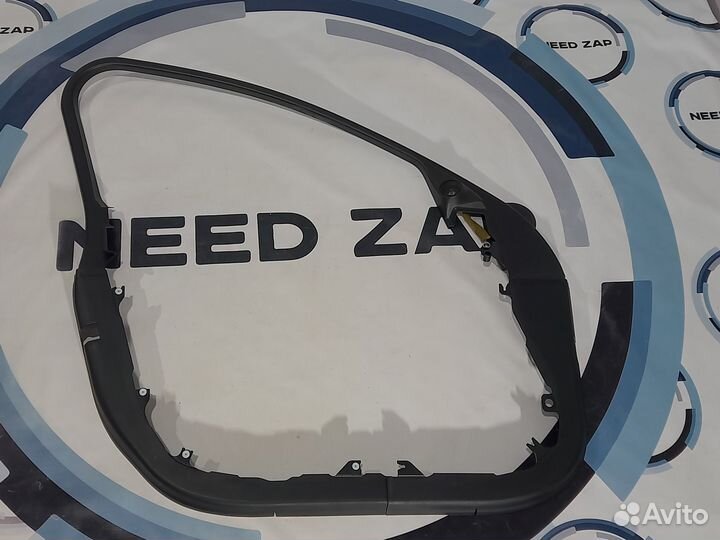 Накладка передней левой двери Jaguar XJ X351