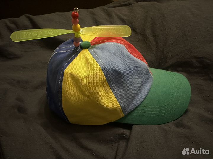 Бейсболка (кепка) с пропеллером