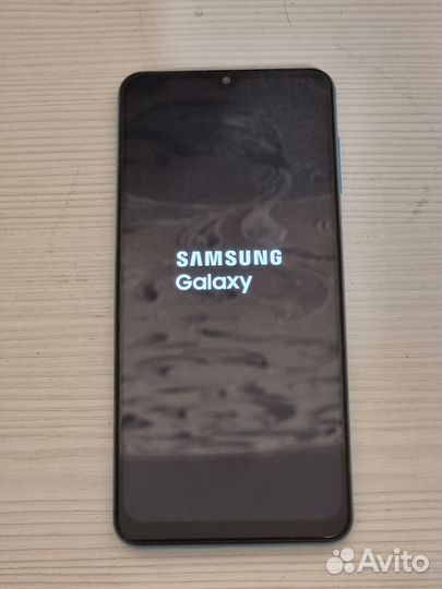 Смартфон Samsung Galaxy M12 Android 13