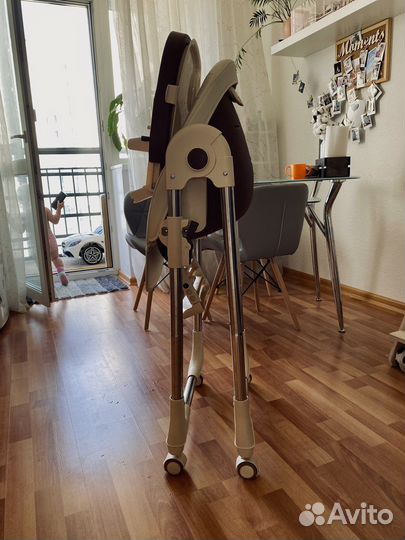 Стульчик для кормления vrost