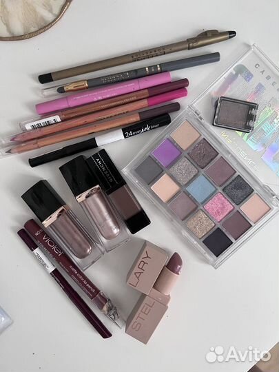 Набор декоративной косметики пакетом