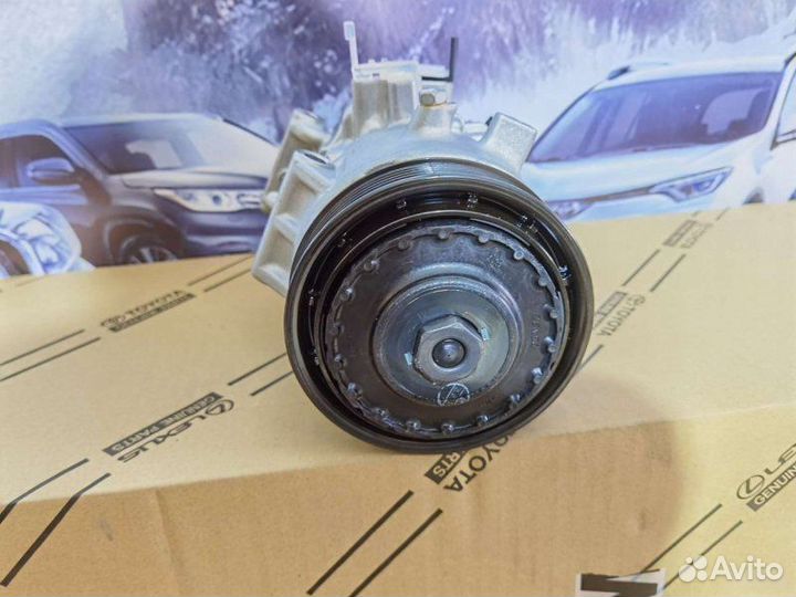 Компрессор кондиционера Toyota Camry 70