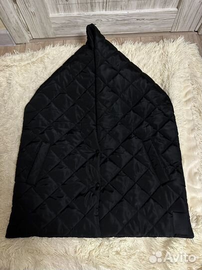 Шарф стеганый с карманами новый