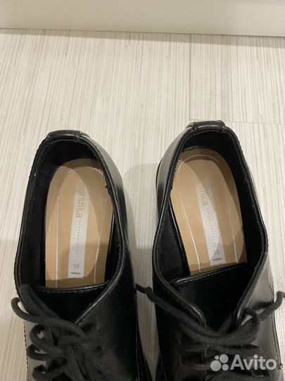 Ботинки Bershka 38 женские