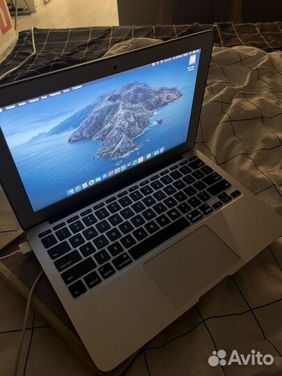Apple MacBook Air 11 (2012)