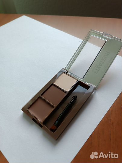 Набор для бровей Vivienne sabo 02