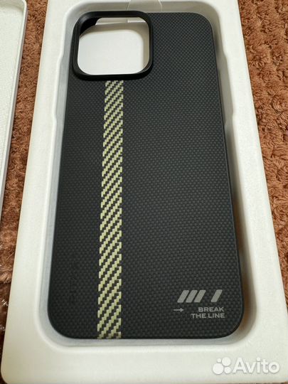 Чехол на iPhone 15pro pitaka