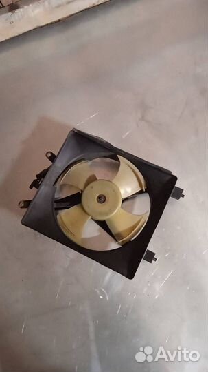 Вентилятор радиатора Honda Civic 7 2001