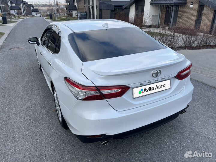 Toyota Camry 2.5 AT, 2019, 123 000 км