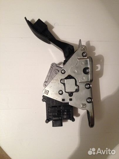 Педаль газа Infinity QX 56