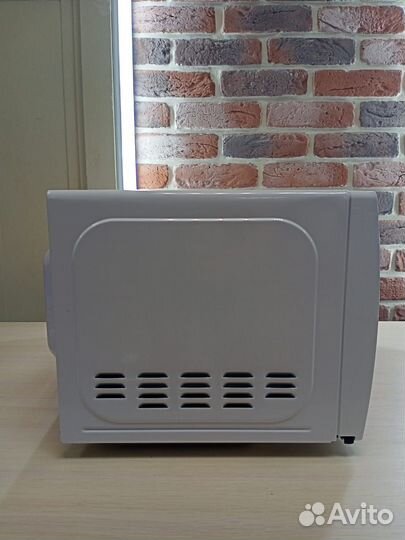 Микроволновая печь 20 L solo 20MM701W leff
