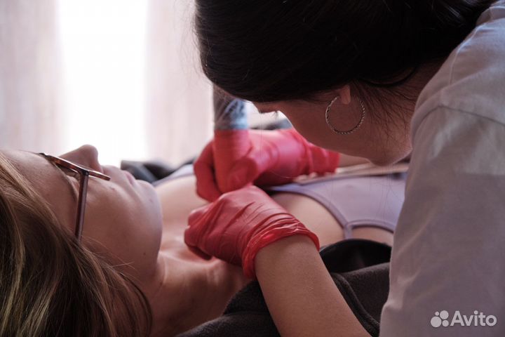 Тату-мастер