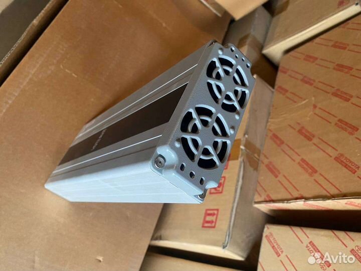 Оригинальный Усилитель Mark Levinson для LX570