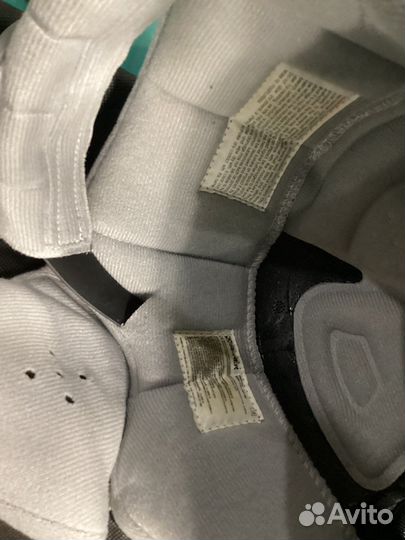 Защитный шлем для лыжника Sinner Titan