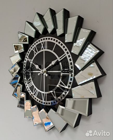 Часы настенные