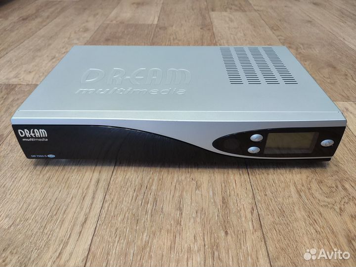 Спутниковый ресивер dream multimedia dm7000-s