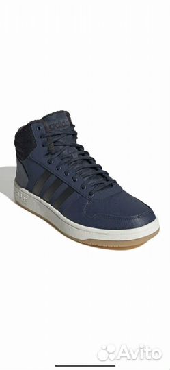 Высокие осенне-весенние кроссовки adidas