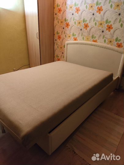 Кровать тахта