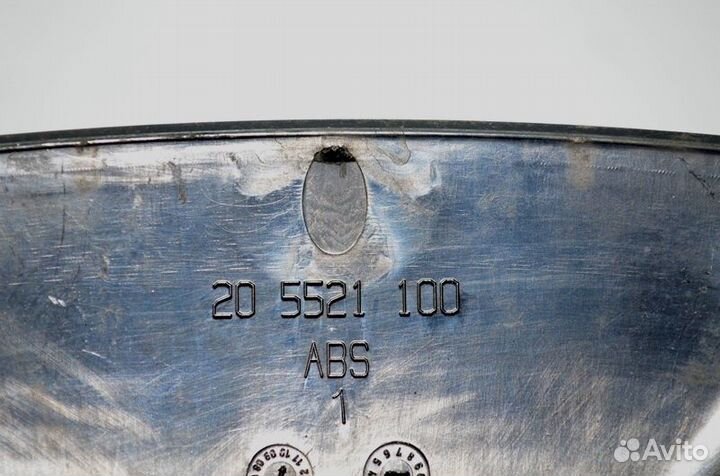 Накладка кронштейна бокового зеркала нижнего левог