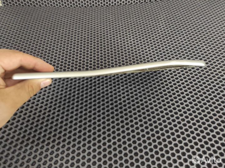 Apple iPad 5Gen 9.7 A1822 Wi-Fi